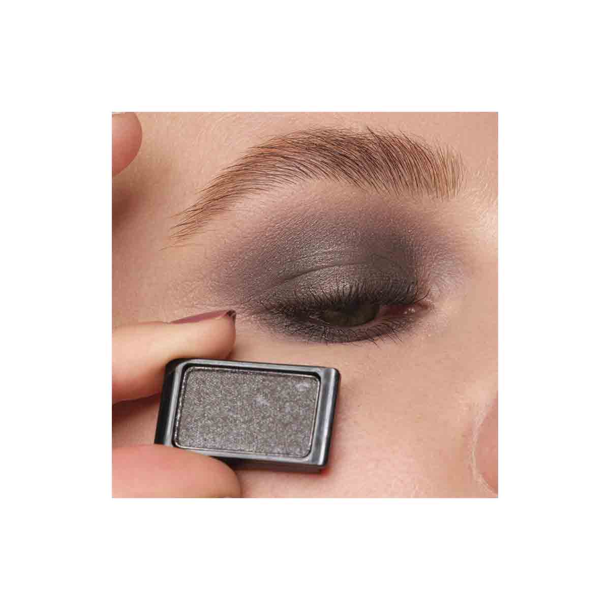 سایه چشم تکی براق شماره 02 آرت دکو ARTDECO مدل EYESHADOW PEARL وزن 0.8 گرم