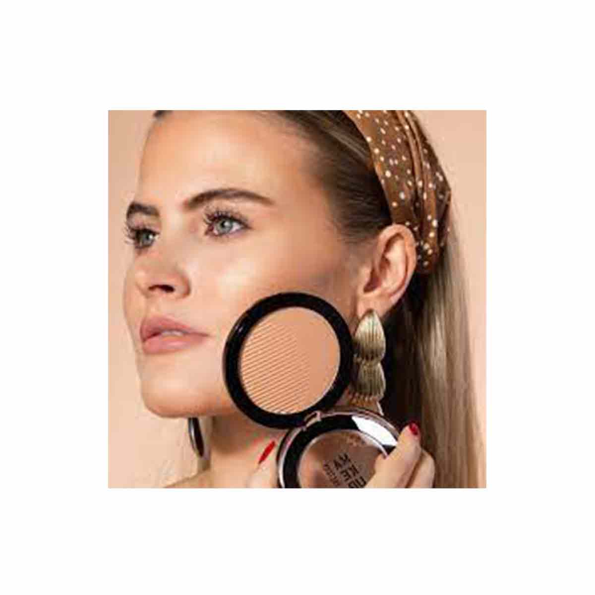 پودر فشرده هایلایتر شماره 10 میکاپ فکتوری MAKEUP FACTORY مدل Shimmer Highlighter درخشان کننده قوی حجم 8.5 گرم