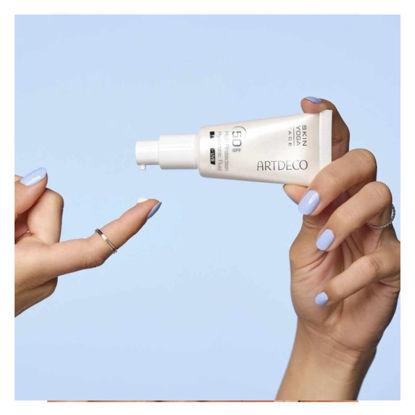 فلوئید مرطوب کننده صورت آرت دکو ARTDECO حاوی SPF50 مدل هیالورونیک اسید حجم 30 میل 