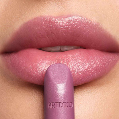 رژلب جامد براق شماره 950 آرت دکو artdeco مدل perfect color وزن 4 گرم