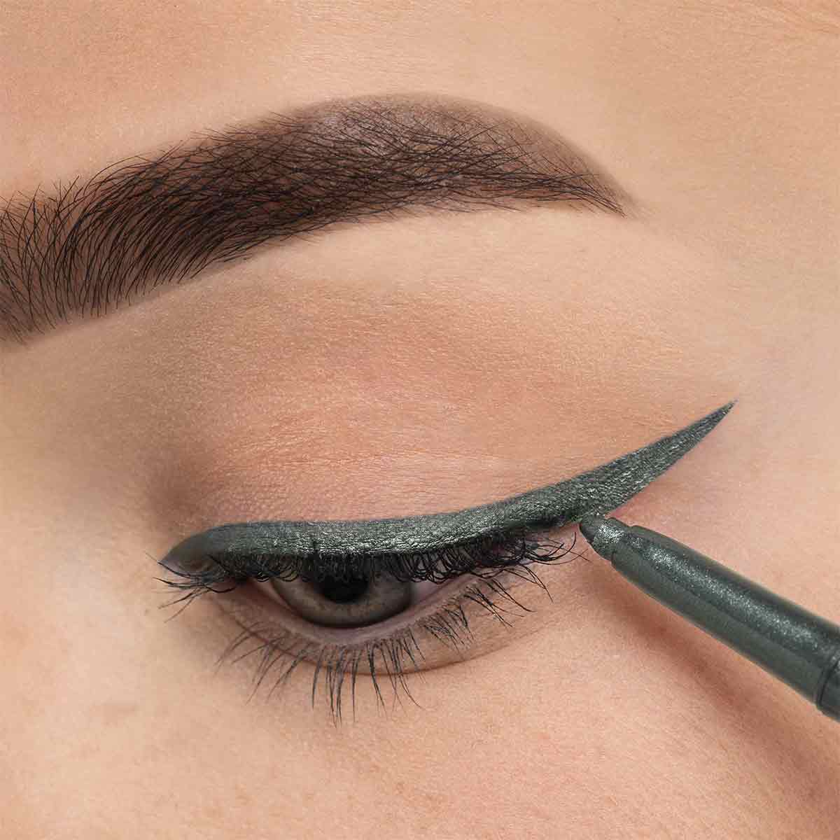 مداد طراحی چشم شماره 70 مینرال آرت دکو ARTDECO مدل Mineral Eye Styler وزن 0.4 گرم