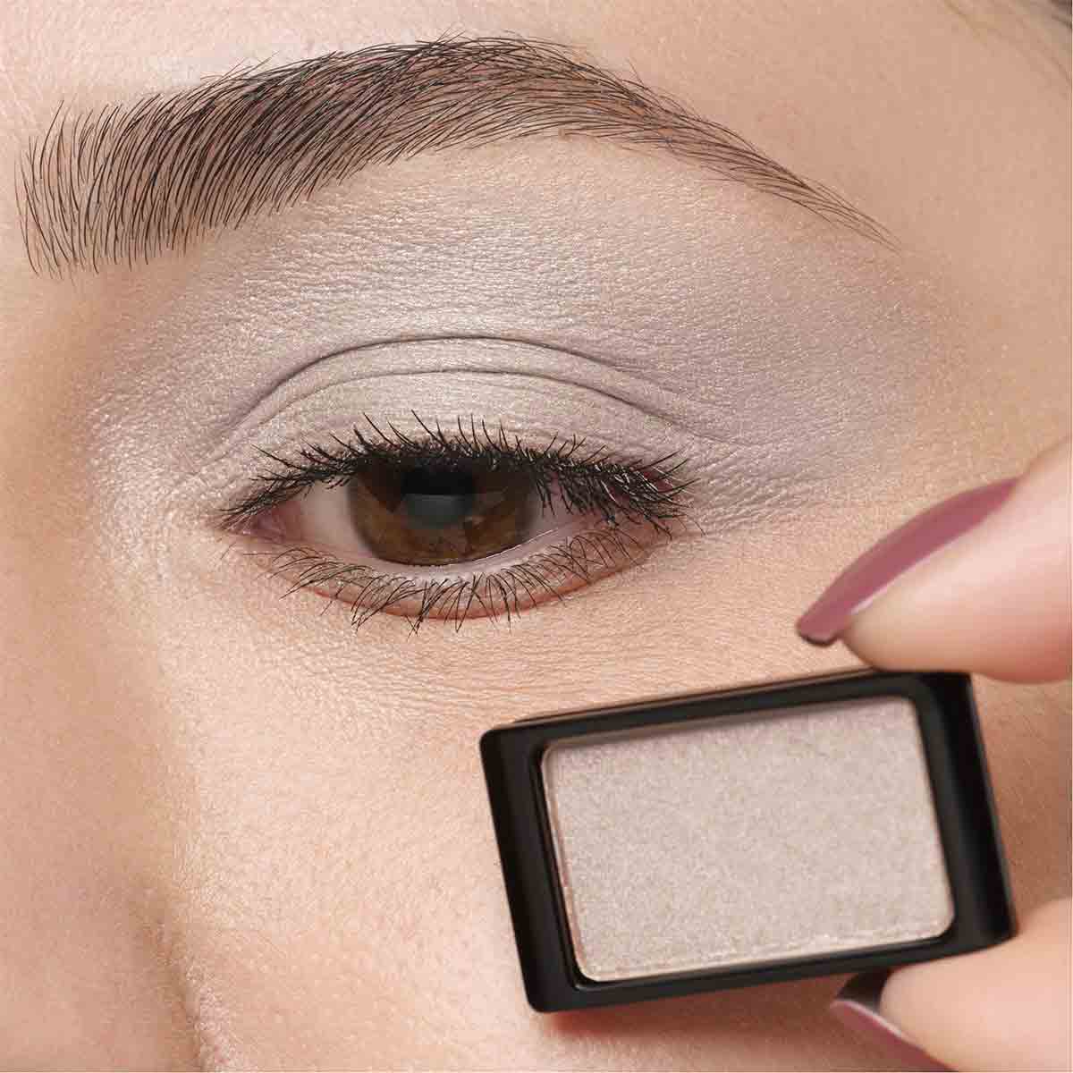 سایه چشم تکی براق شماره 297A آرت دکو ARTDECO مدل EYESHADOW وزن 0.8 گرم